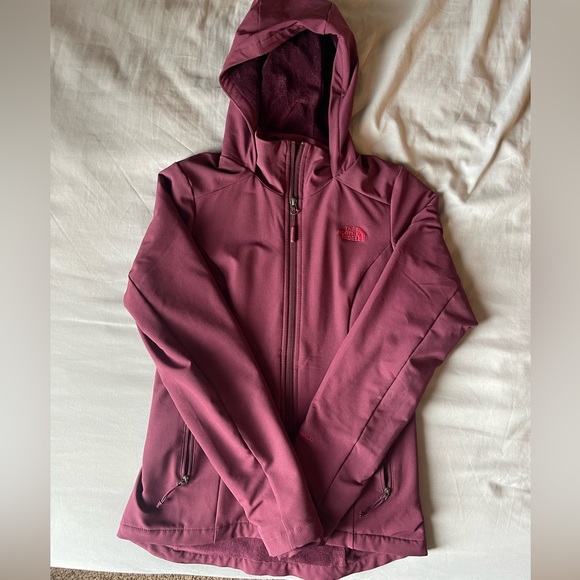 Burgundy Fleece Lined North Face Full Zip Jacket - Picture 6 of 8